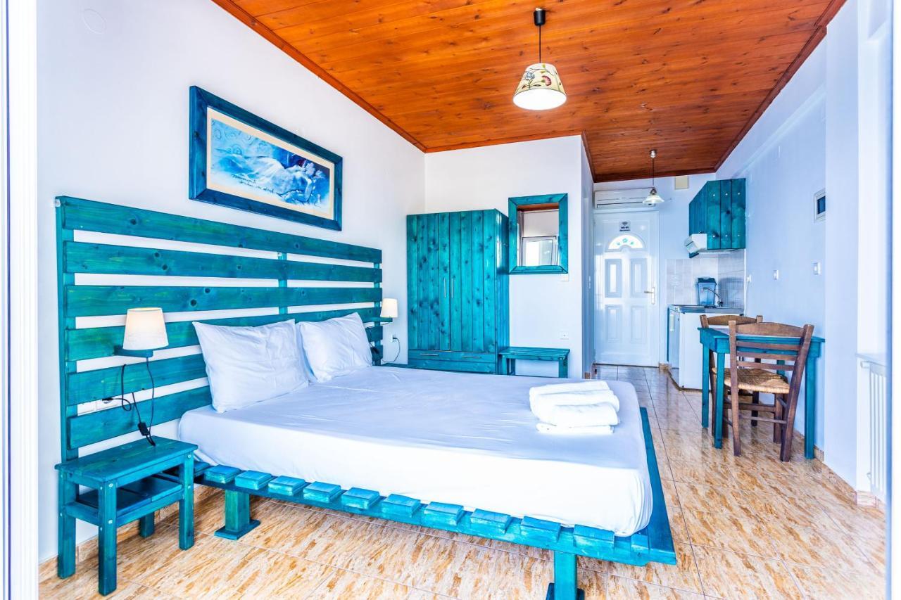 The Life Suites Limniónas Zewnętrze zdjęcie