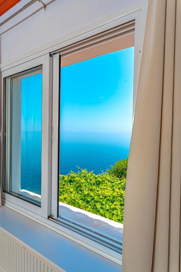 The Life Suites Limniónas Zewnętrze zdjęcie