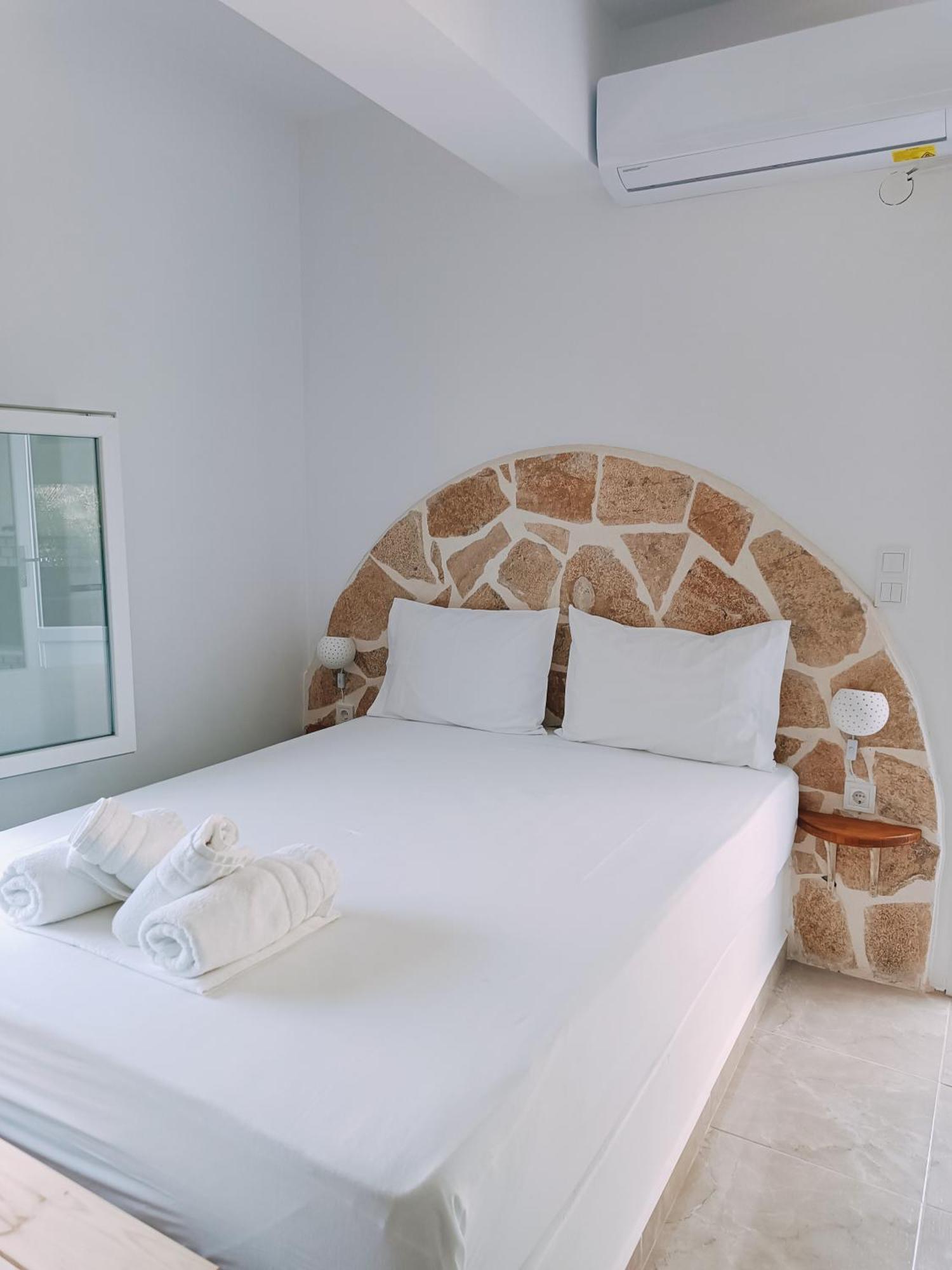 The Life Suites Limniónas Zewnętrze zdjęcie
